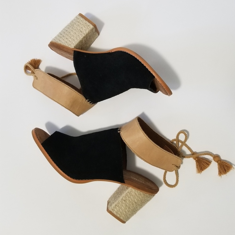 TOMS Seville Black Suede Heel US SIZE 7 (Used)